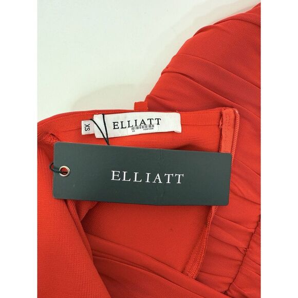 NEW‎ Elliatt Dress Womens XS Ruched Midi Bodycon Pippa Cocktail Prom Red - Picture 4 of 10